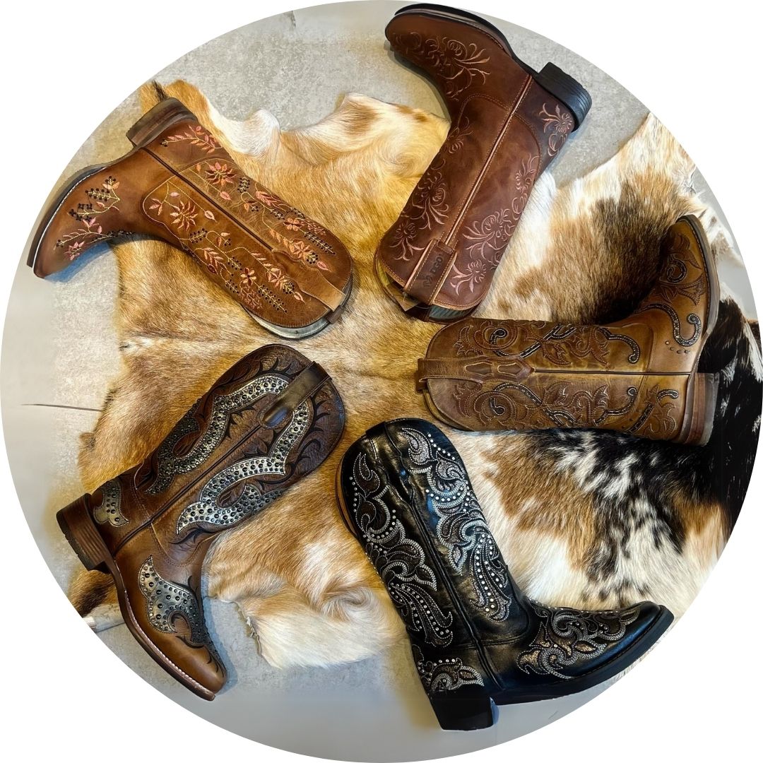 BOTAS E CALÇADOS